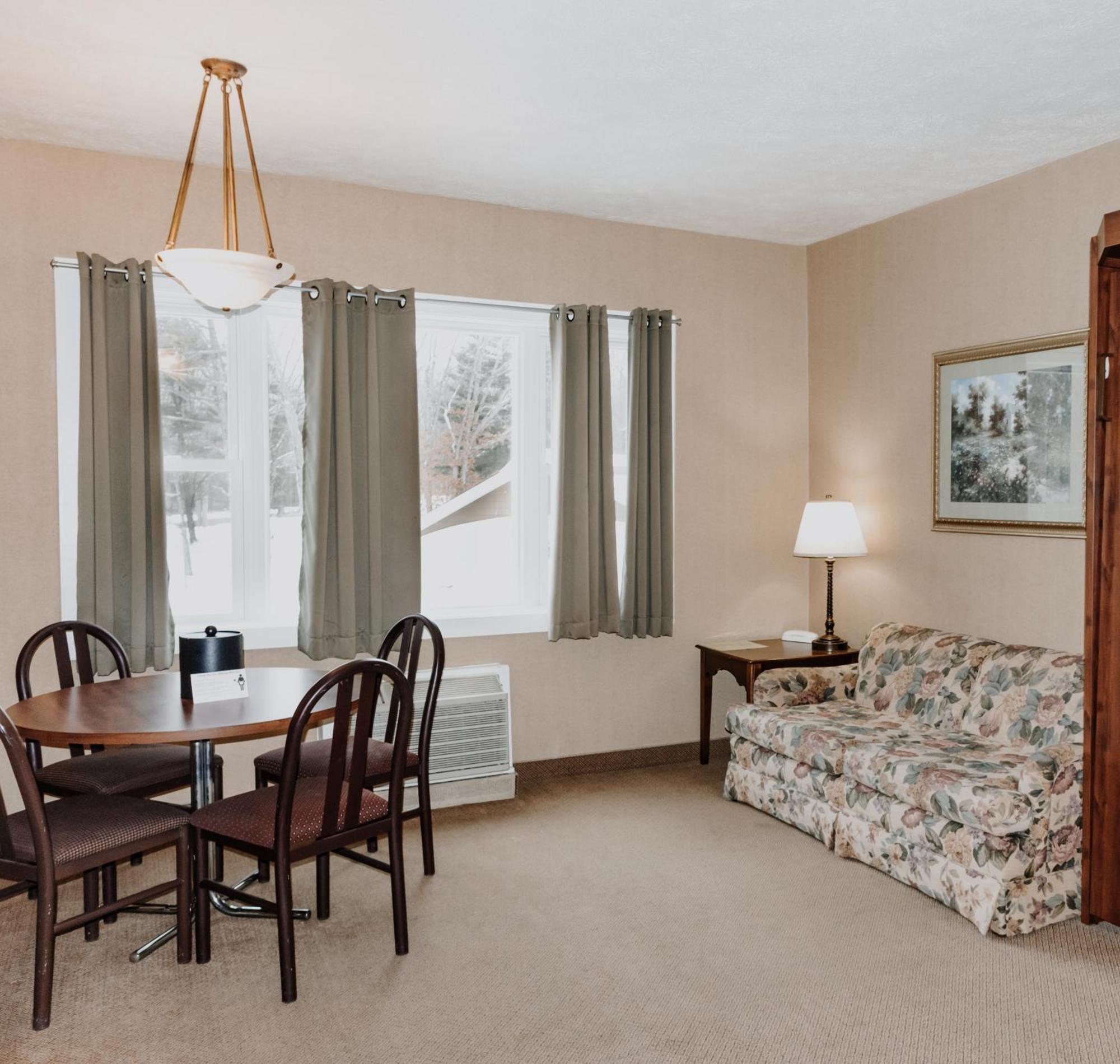 Hotel Carriage House Country Club Pocono Manor Exterior foto
