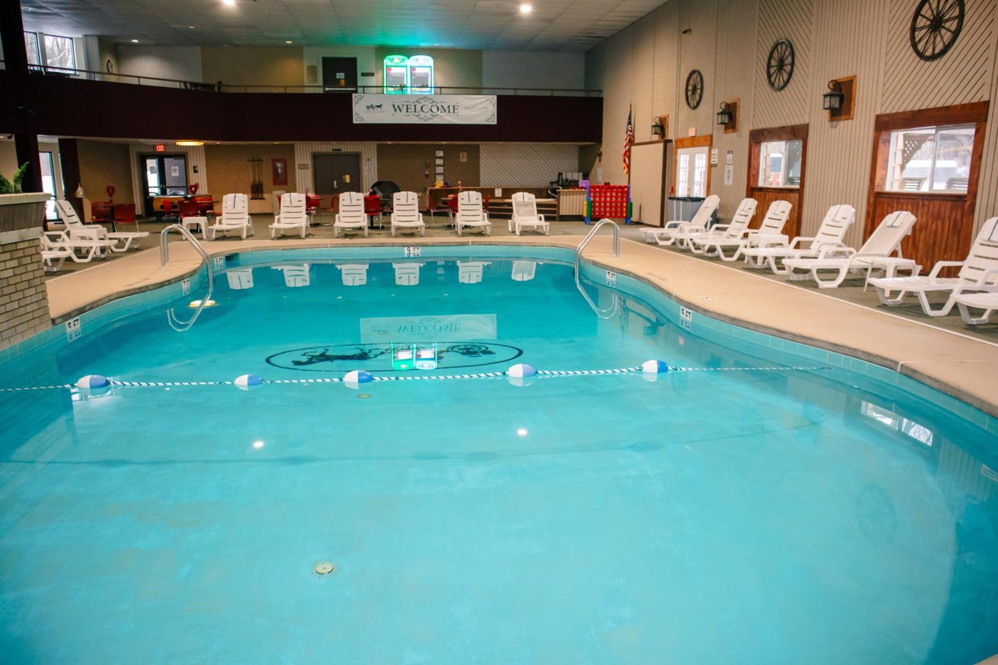 Hotel Carriage House Country Club Pocono Manor Exterior foto