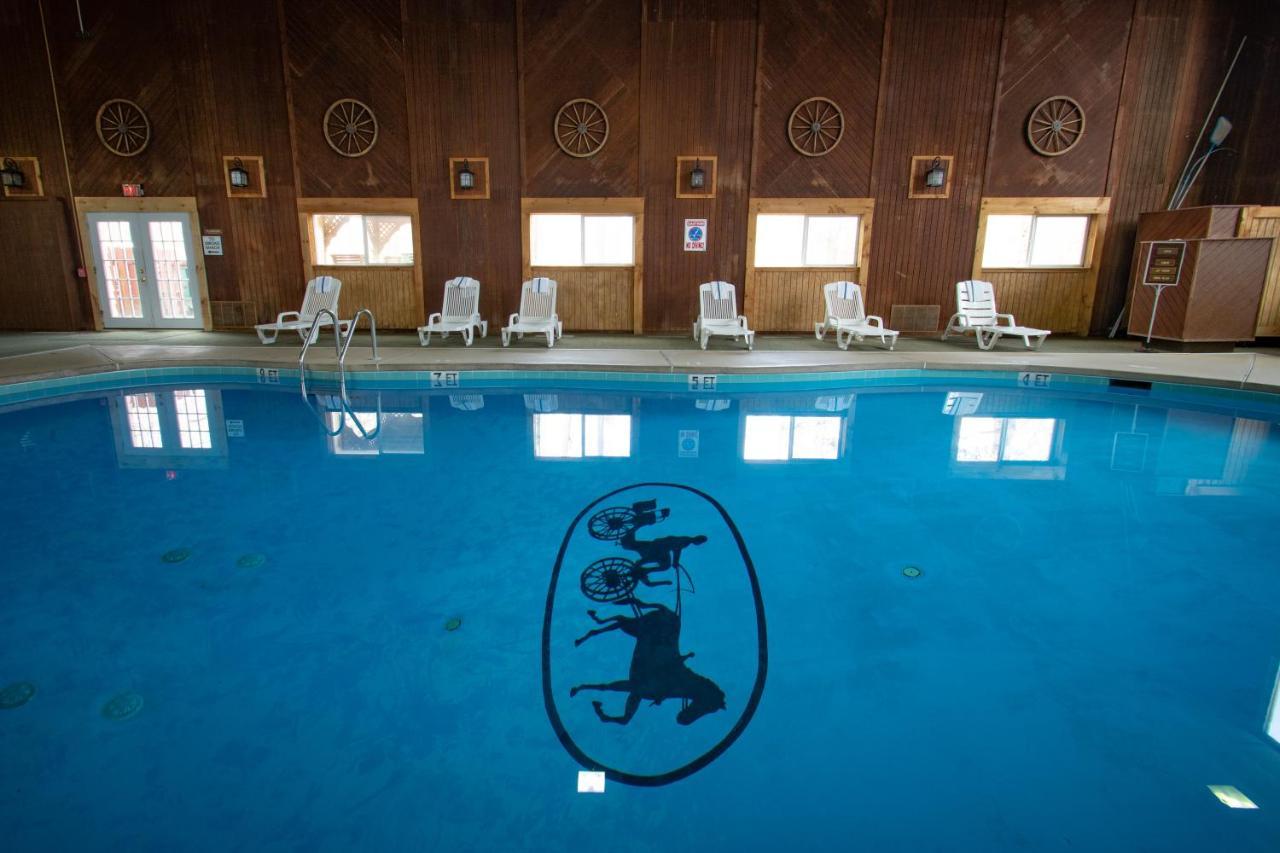 Hotel Carriage House Country Club Pocono Manor Exterior foto